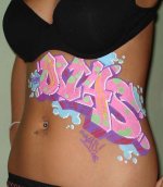 graffiti-body-paint-4.jpg