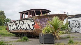 graffiti-artists-appear-to-be-the-only-te-teko-residents-hap-5SQRAAUYXBBB3DACCYMQQL6T6M.jpg