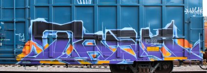 freight-train-graffiti-v0-32cblmmlnljf1.jpg