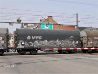 freight-train-graffiti-04.jpg
