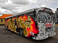 graffiti_bus_by_ariel1707_d56szkc-fullview.jpg