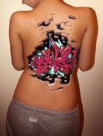 girls_with_graffiti_body_art_640_28.jpg