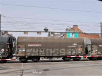 freight-train-graffiti-05.jpg