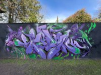 graffiti-pictures-rn6hxea6l28kt8fg.jpg