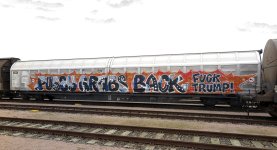 pussy-grabs-back-fuck-trump-graffiti-urbanshit.jpg