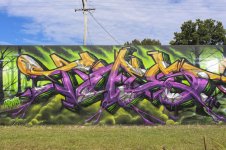 Tues-Basix-Ironlak-graffiti_5ED9F862-A0BE-4AD3-95E2-C4CE9A16F073.jpg