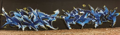 desur-09-graffiti-artist-throwup-magazine.jpg